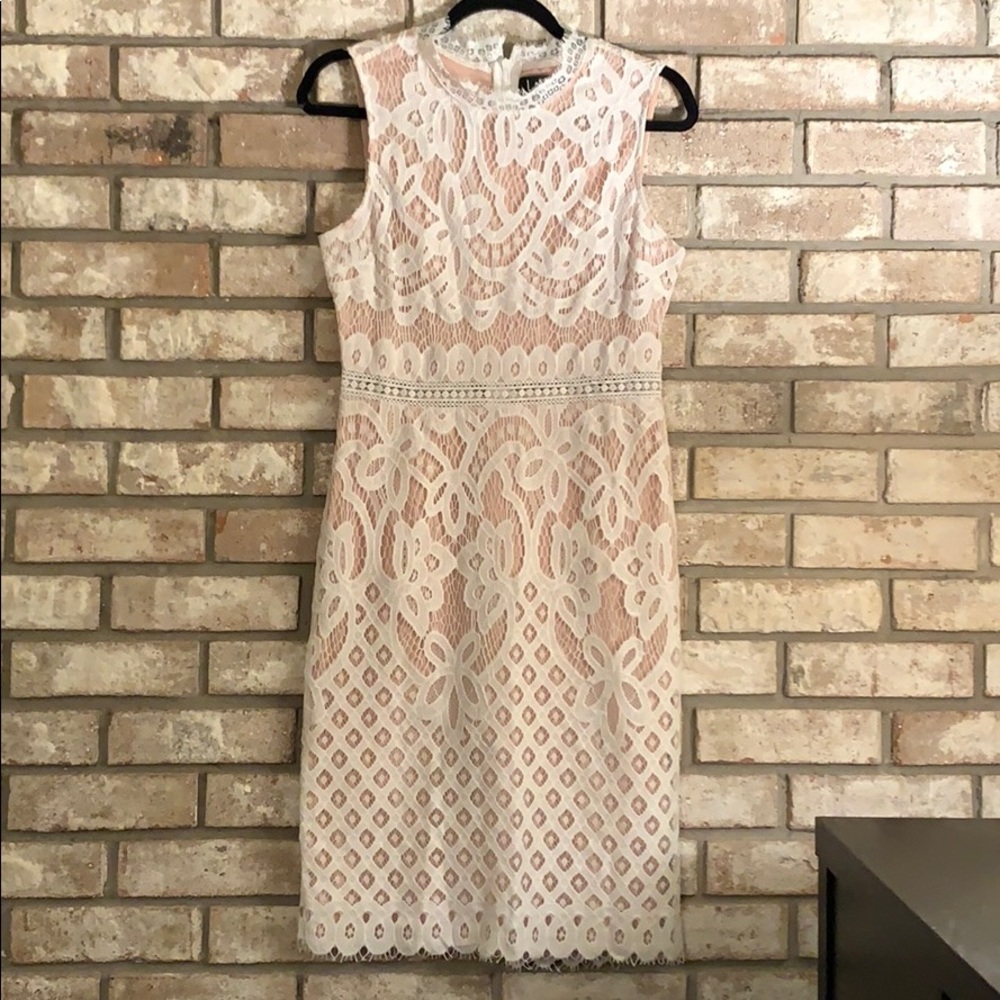White Lace Lulu’s Dress